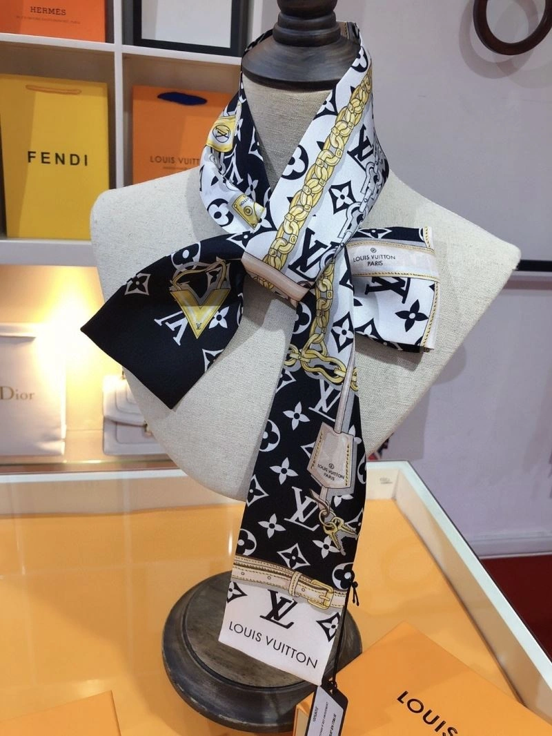 Louis Vuitton Silk Flexible 272586