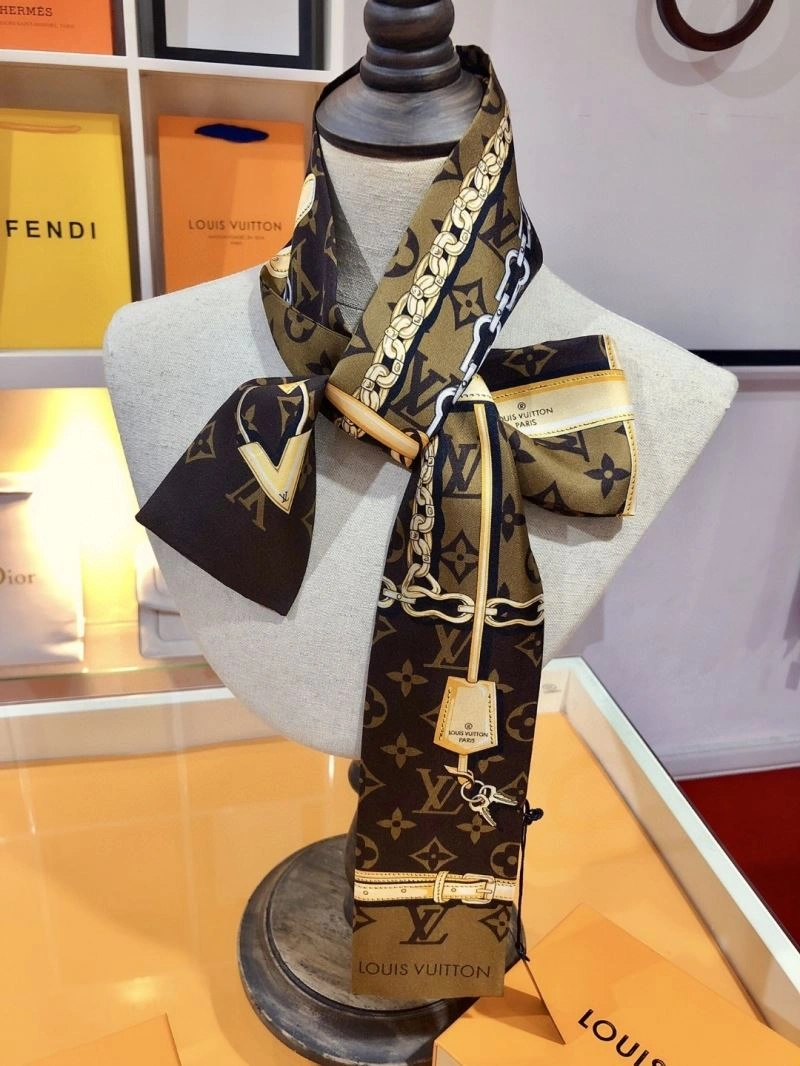 WellDesigned Louis Vuitton Silk 272577