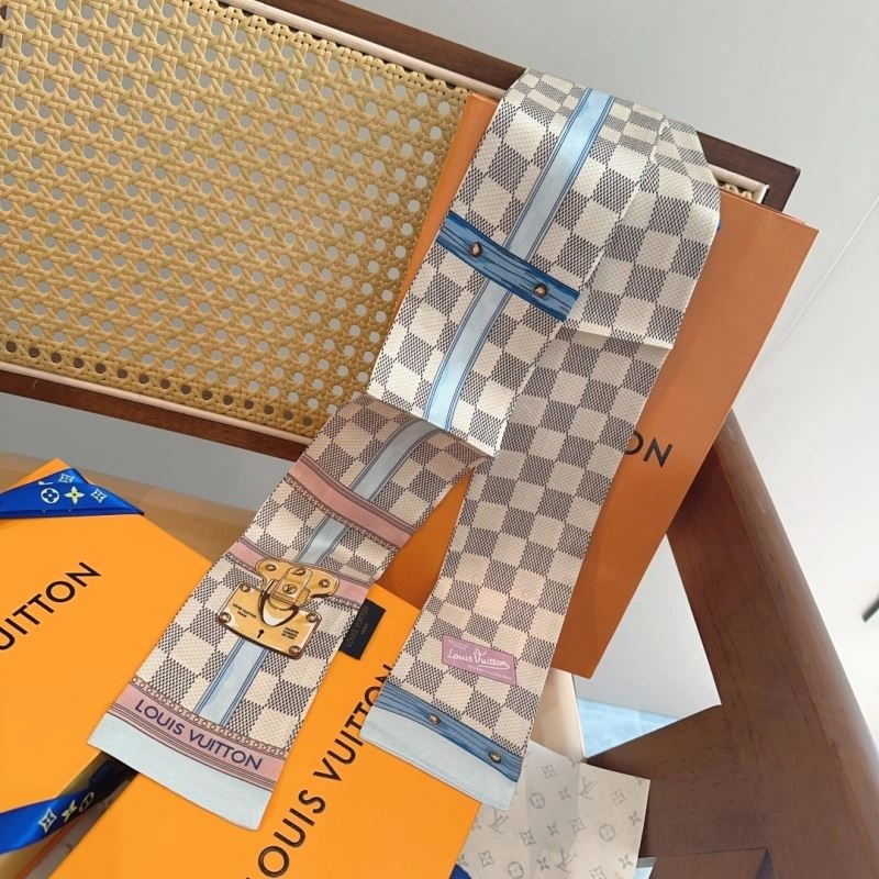 Louis Vuitton Silk Colorful 272608