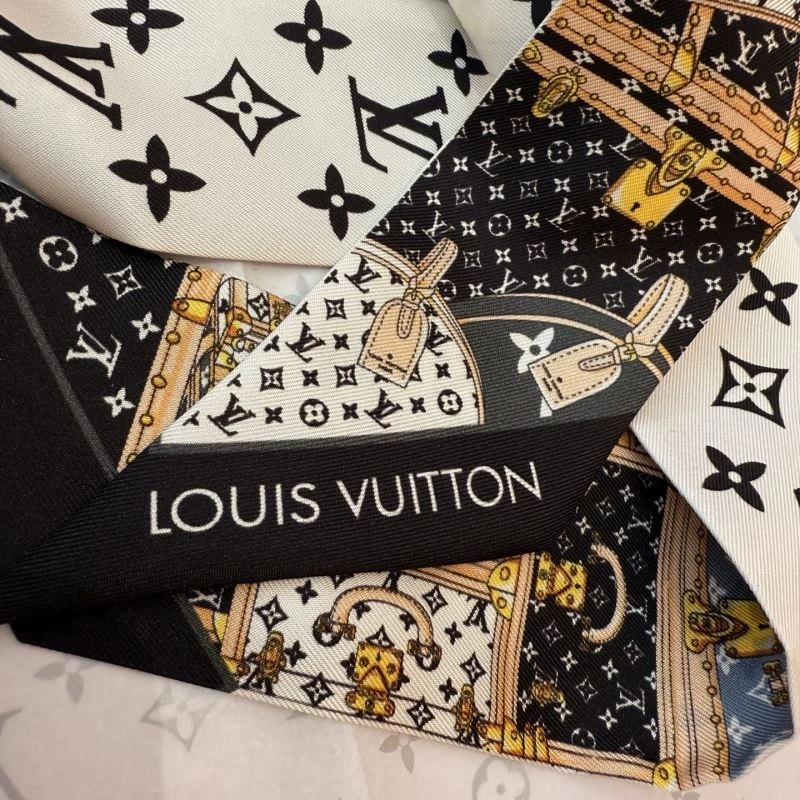 Louis Vuitton Silk Reliable 272599