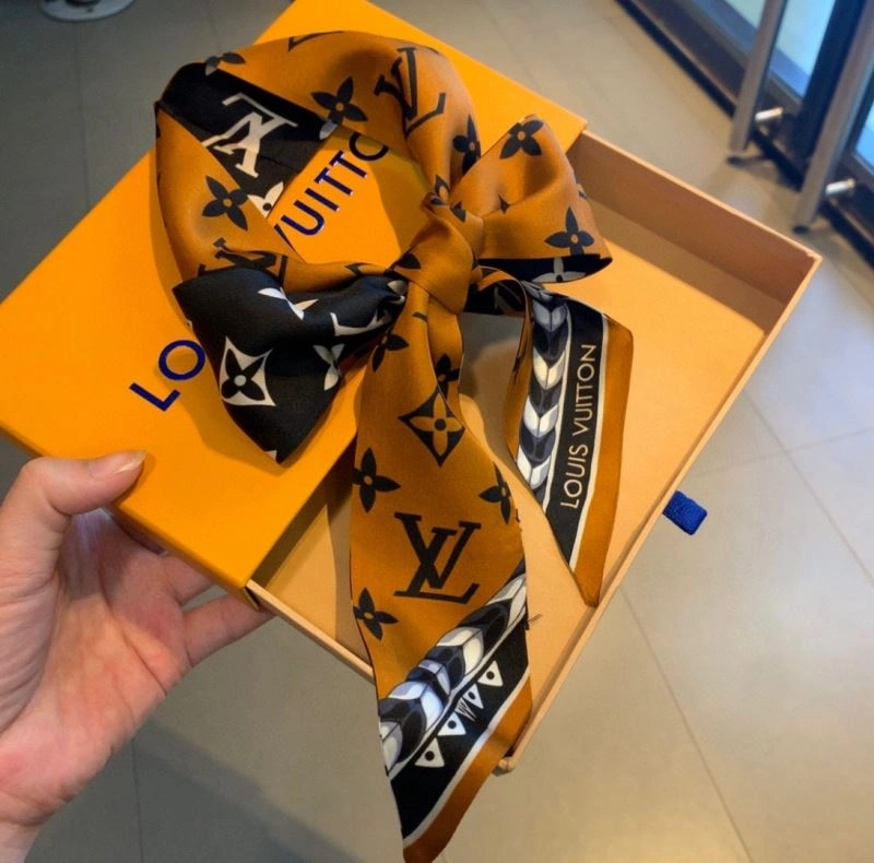 FlexibleFit Louis Vuitton Silk 272583