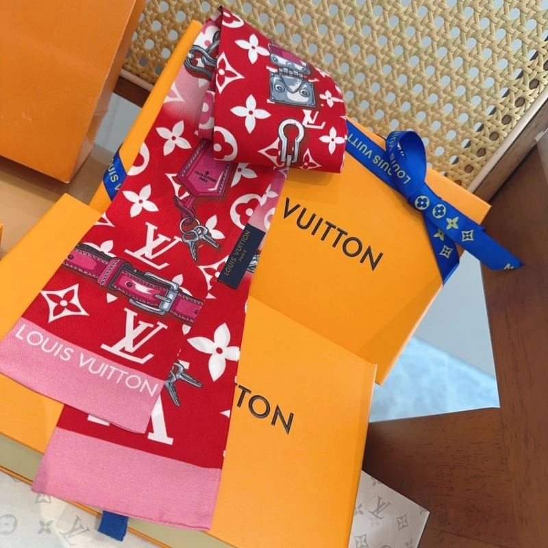 Louis Vuitton Silk FreshLook 272600