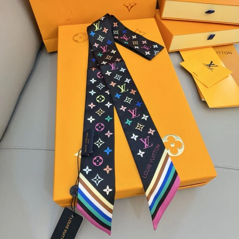 Louis Vuitton Silk Timeless 272573