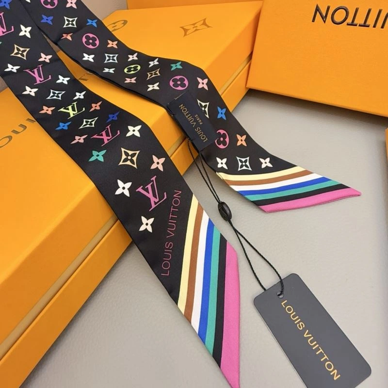 Louis Vuitton Silk Timeless 272573