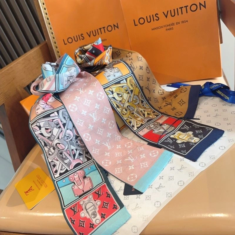 Louis Vuitton Silk Colorful 272547