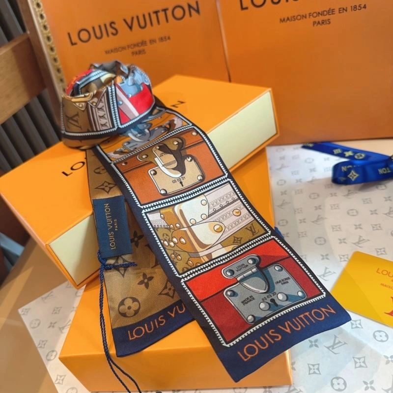 Louis Vuitton Silk Colorful 272547