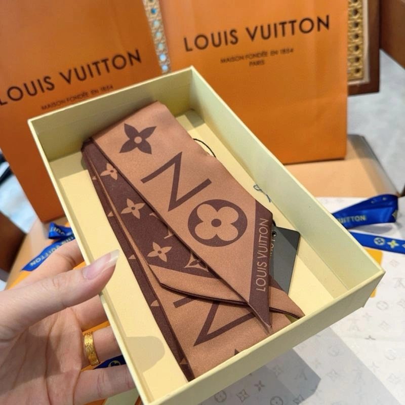 UrbanChic Louis Vuitton Silk 272551