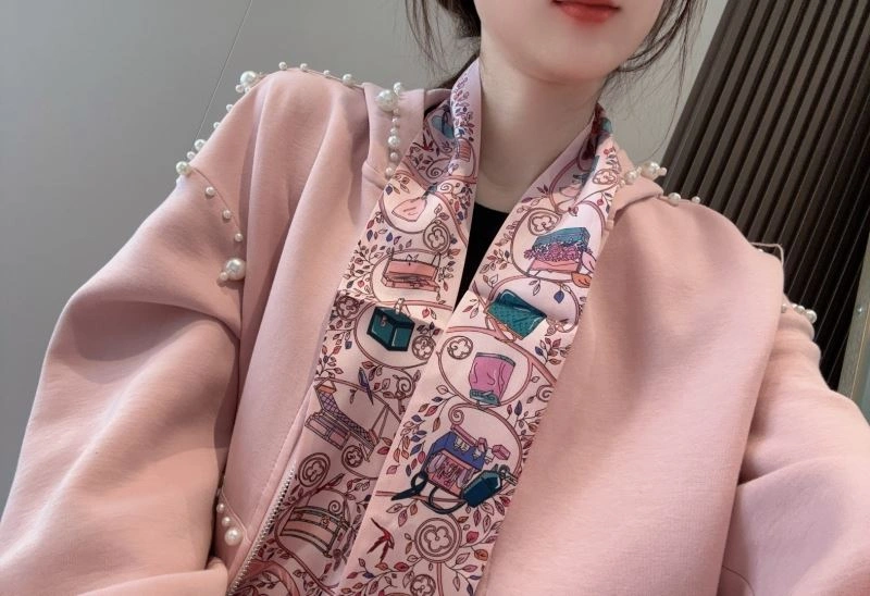 Louis Vuitton Silk OdorResistant 272562