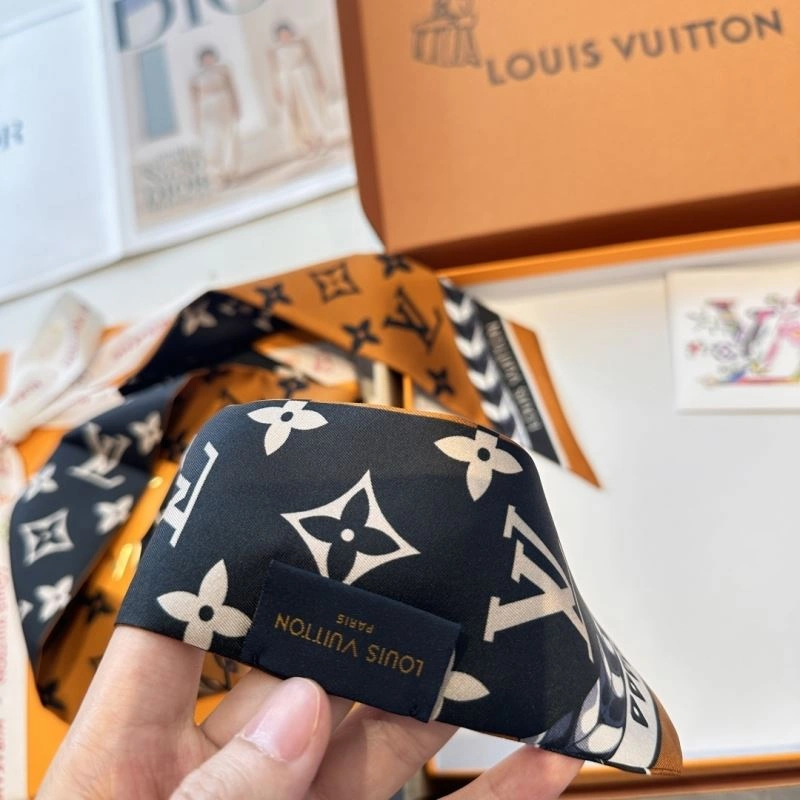 Affordable Louis Vuitton Silk 272550