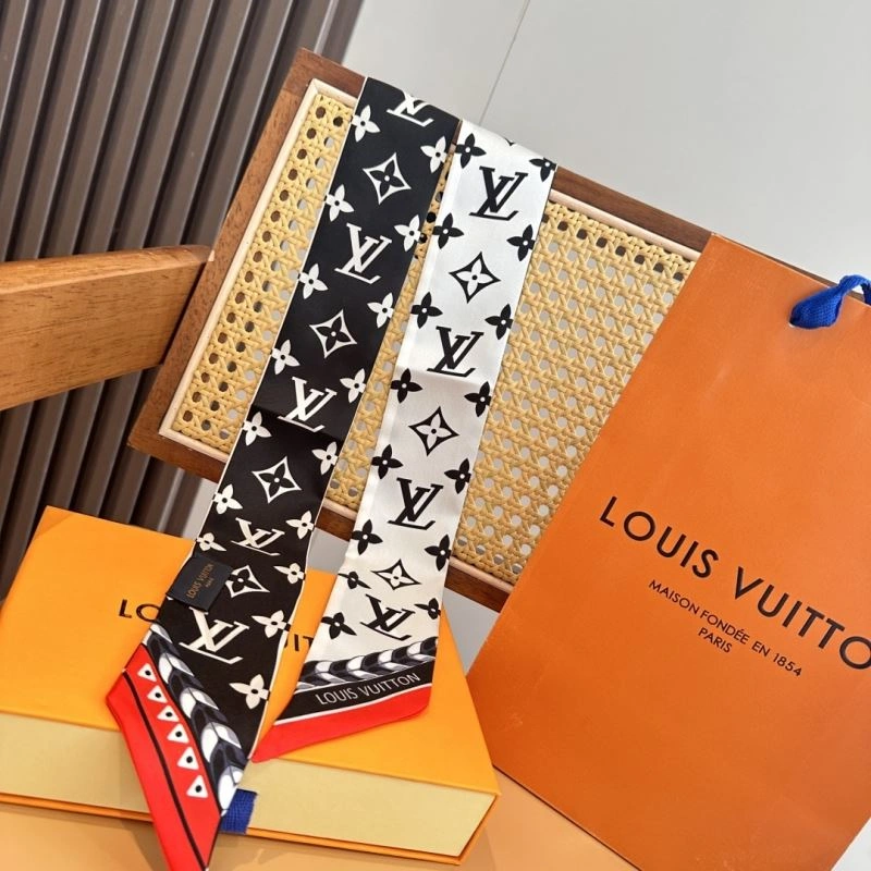 Louis Vuitton Silk Soft 272561