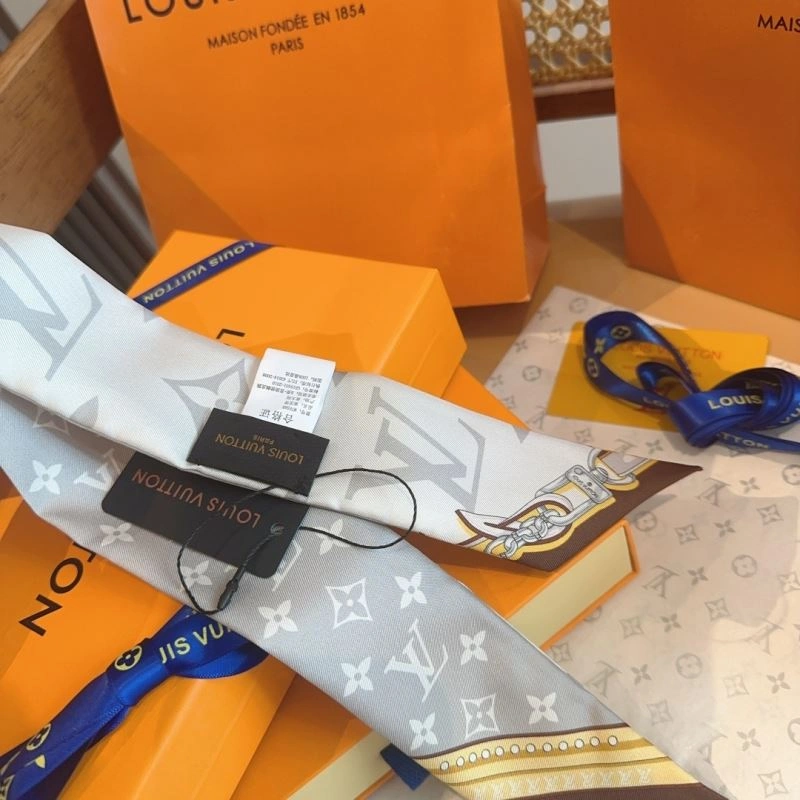 Popular Louis Vuitton Silk 272568