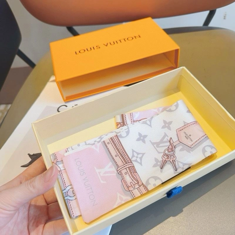 Colorful Louis Vuitton Silk 272555