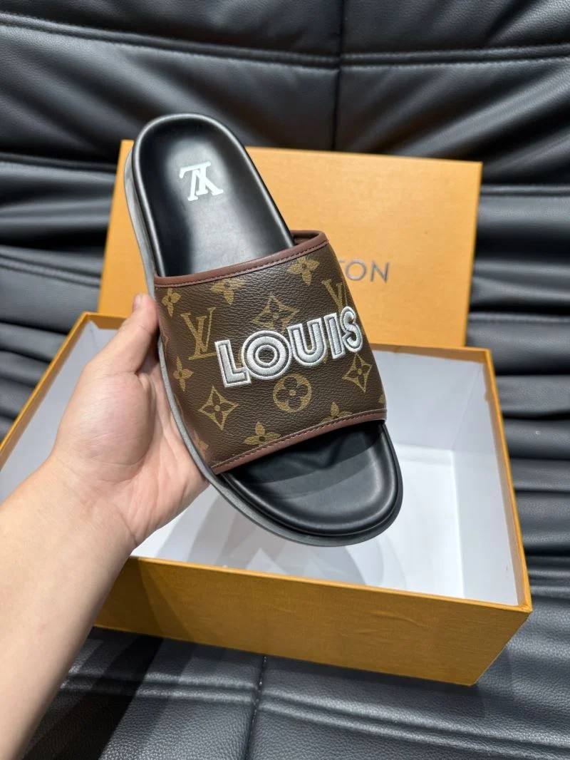 FlexibleFit Louis Vuitton Slippers 30717