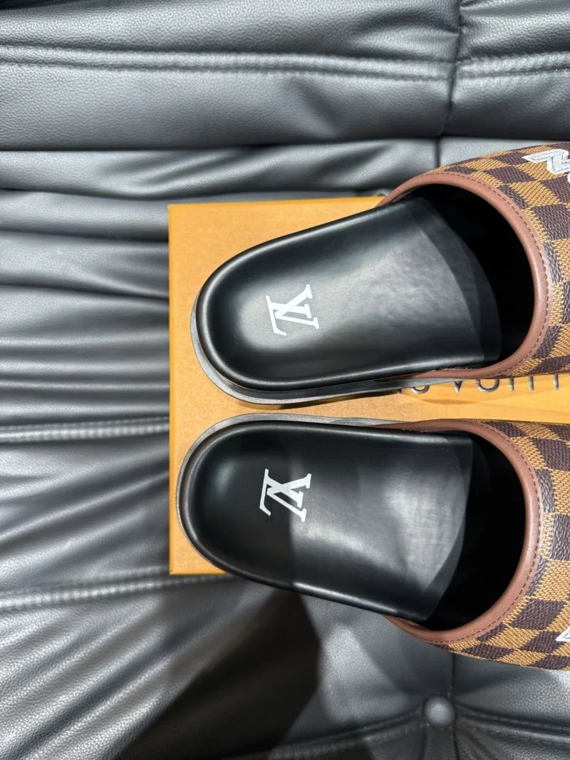 StreetReady Louis Vuitton Slippers 30708
