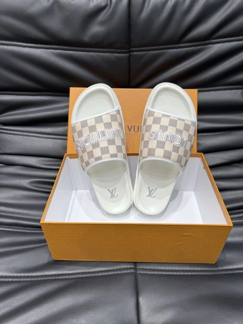Soft Louis Vuitton Slippers 30712