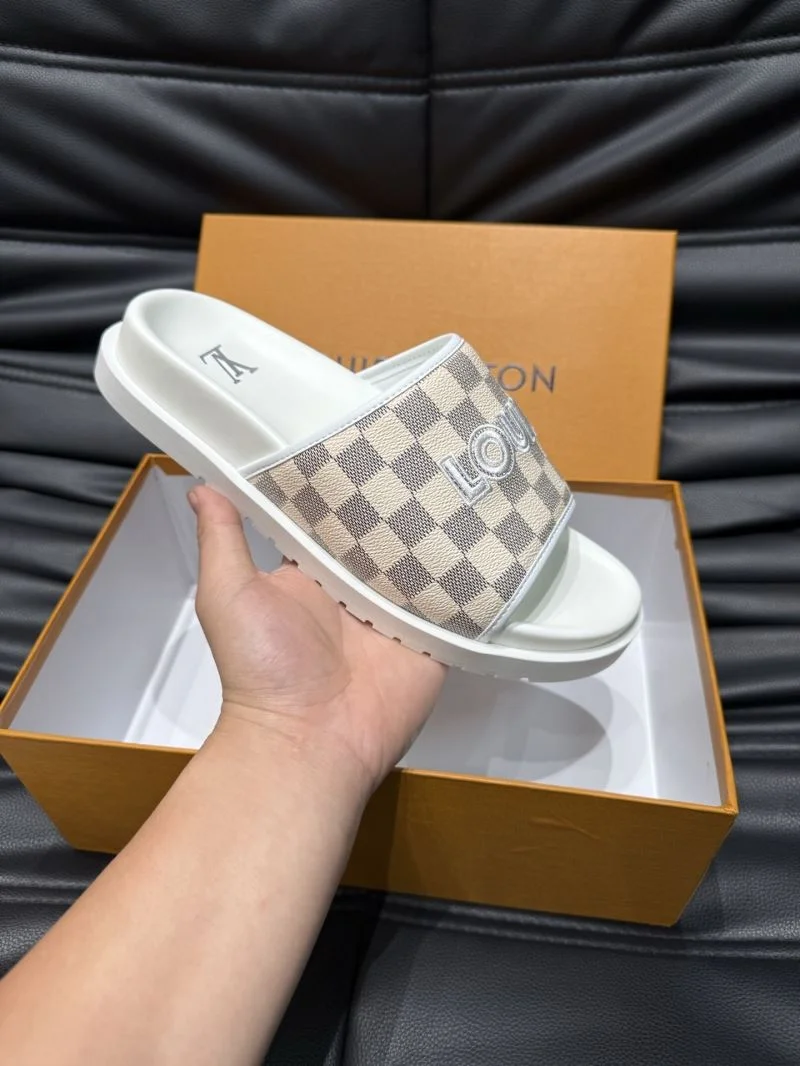 Soft Louis Vuitton Slippers 30712
