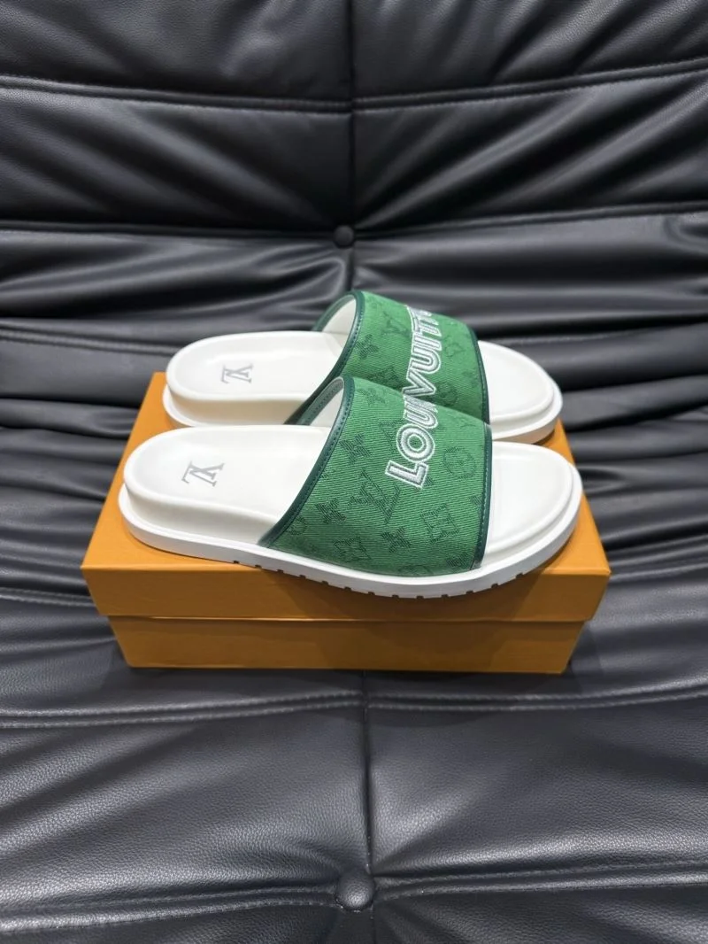 Minimalist Louis Vuitton Slippers 30723