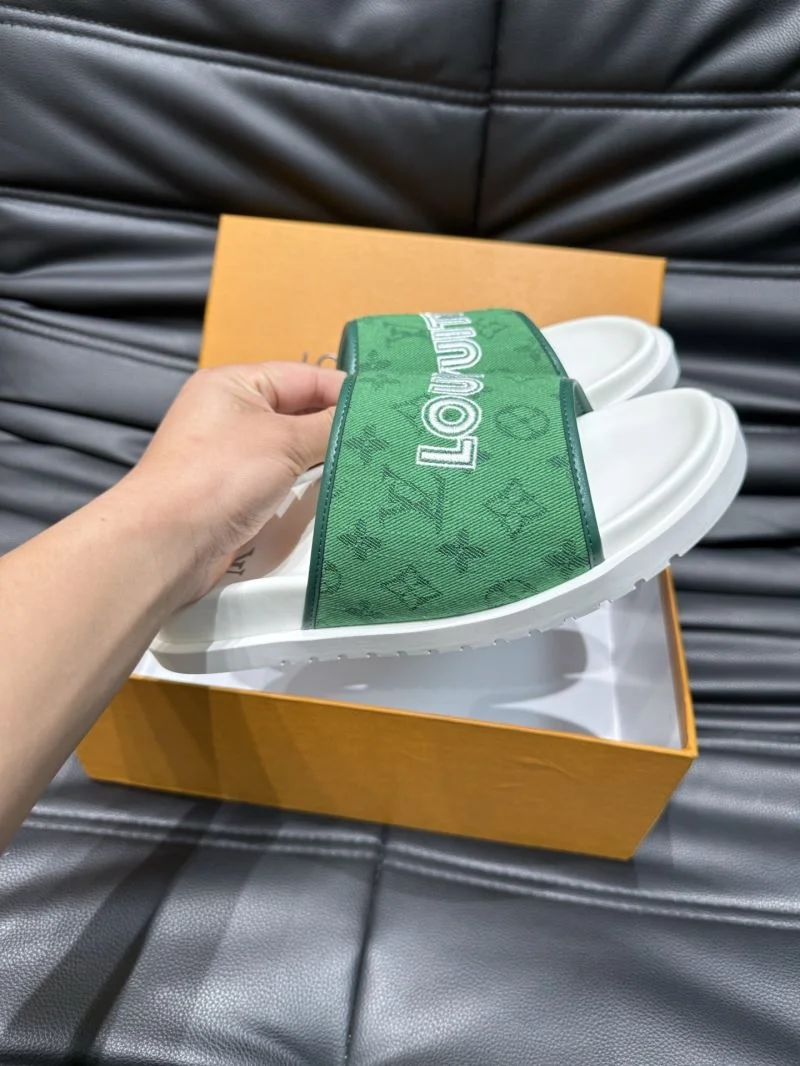 Minimalist Louis Vuitton Slippers 30723