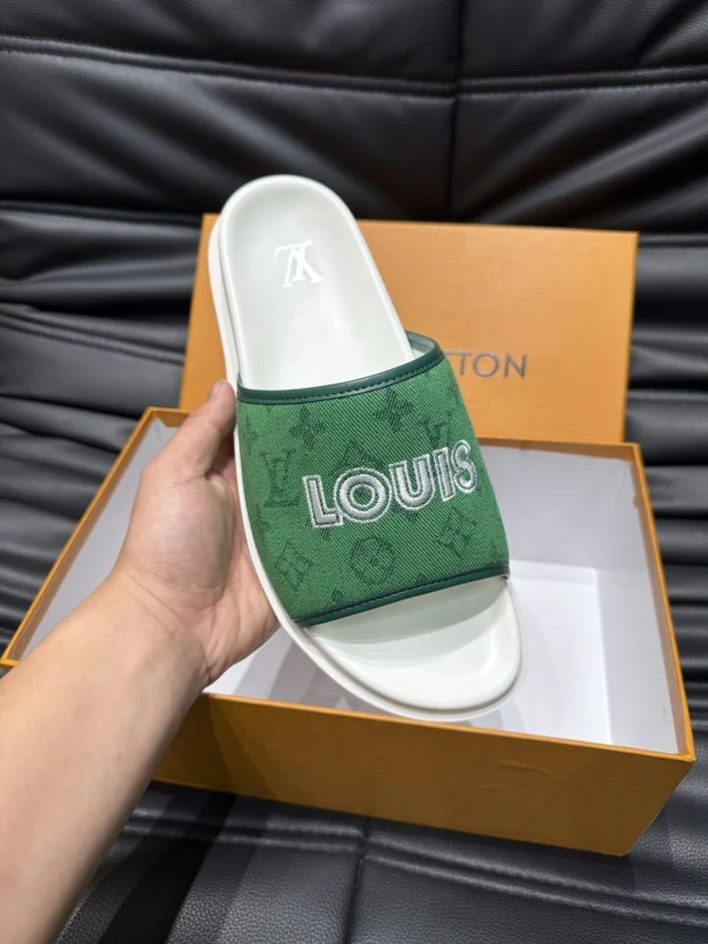 Minimalist Louis Vuitton Slippers 30723