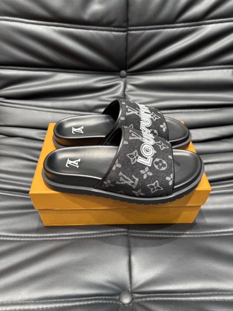 SmartChoice Louis Vuitton Slippers 30714