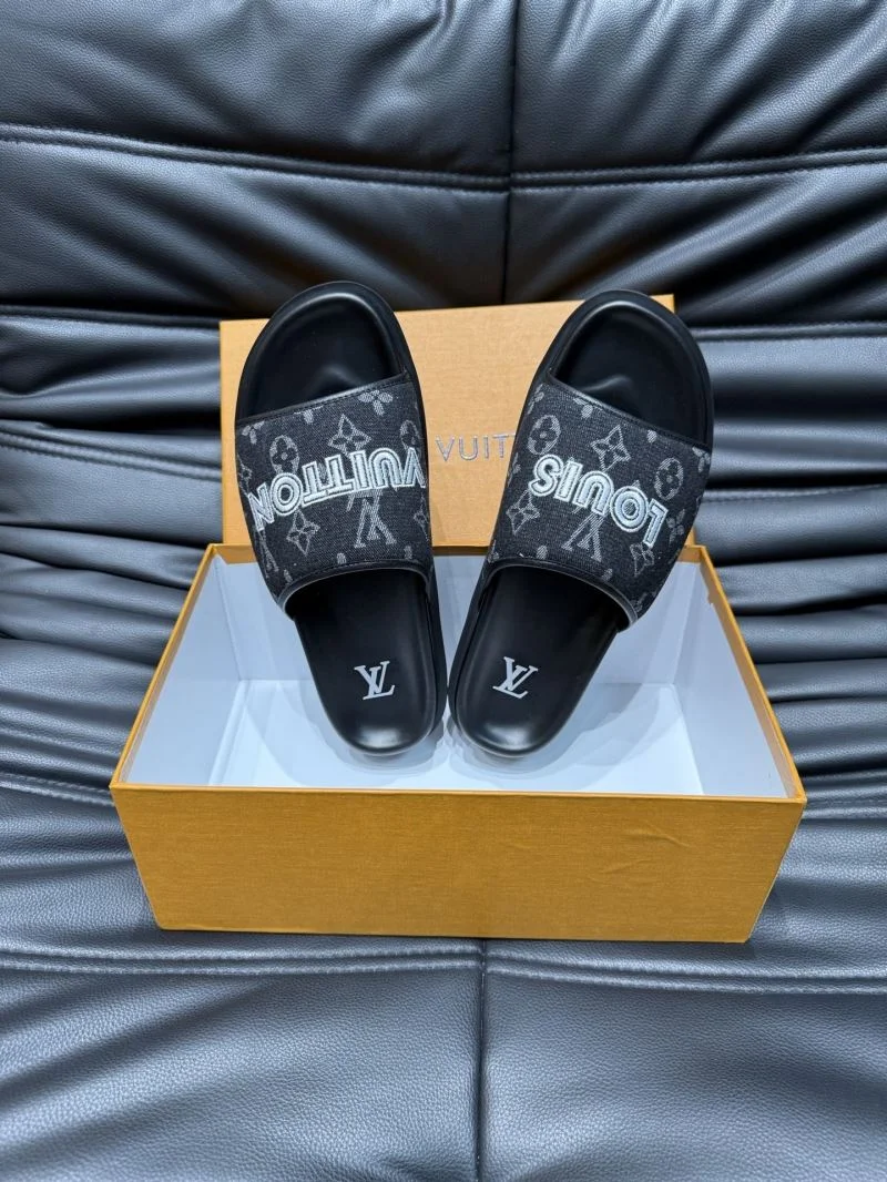SmartChoice Louis Vuitton Slippers 30714