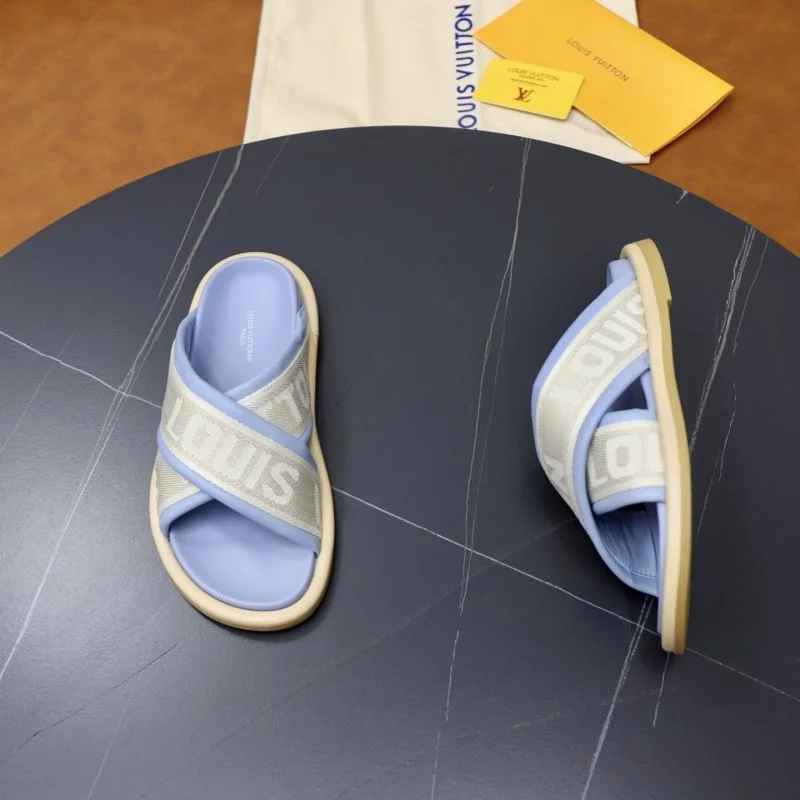 TechFriendly Louis Vuitton Slippers 30728