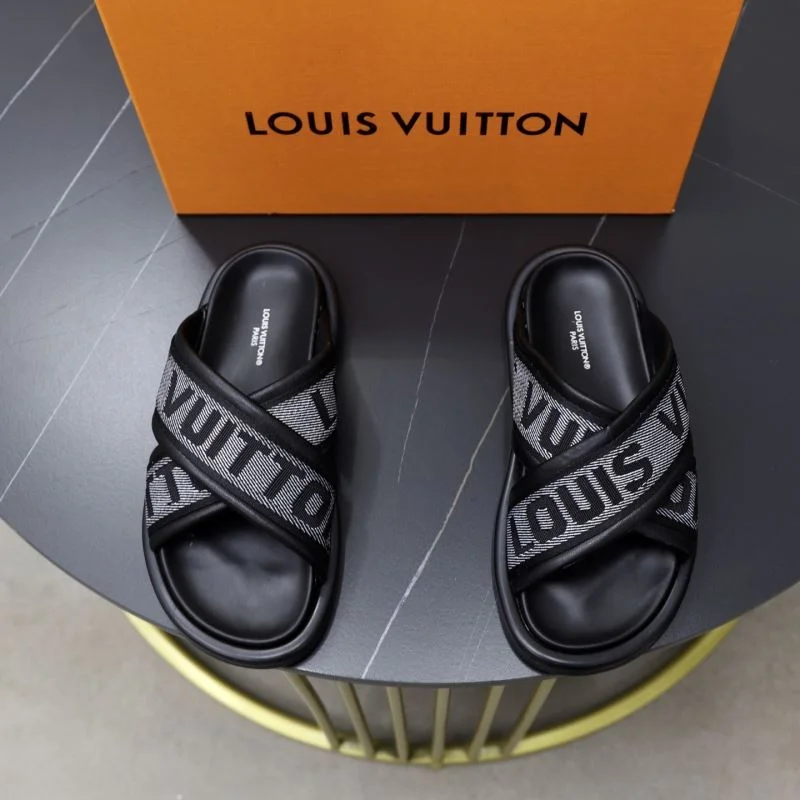 Seasonal Louis Vuitton Slippers 30725