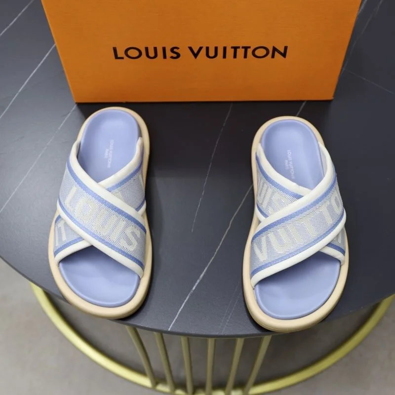 Effortless Louis Vuitton Slippers 30704