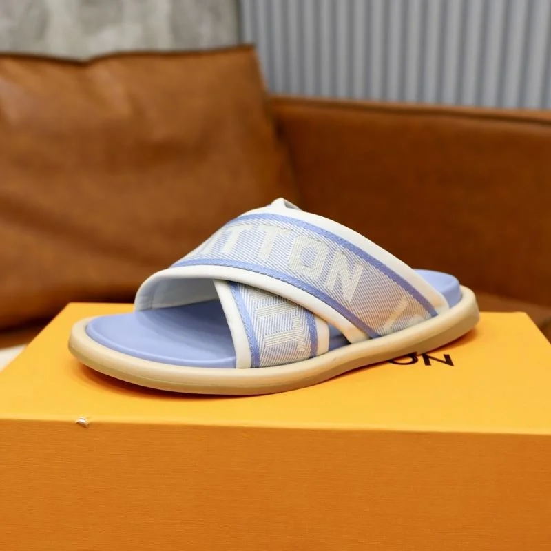 Effortless Louis Vuitton Slippers 30704
