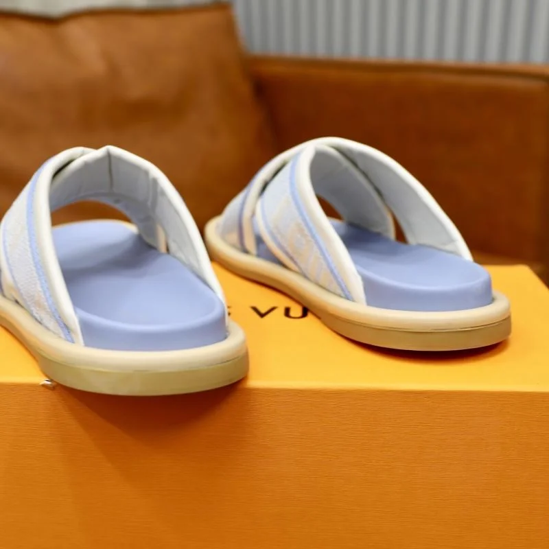 Effortless Louis Vuitton Slippers 30704