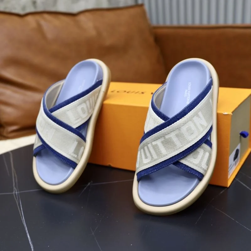 Sleek Louis Vuitton Slippers 30701