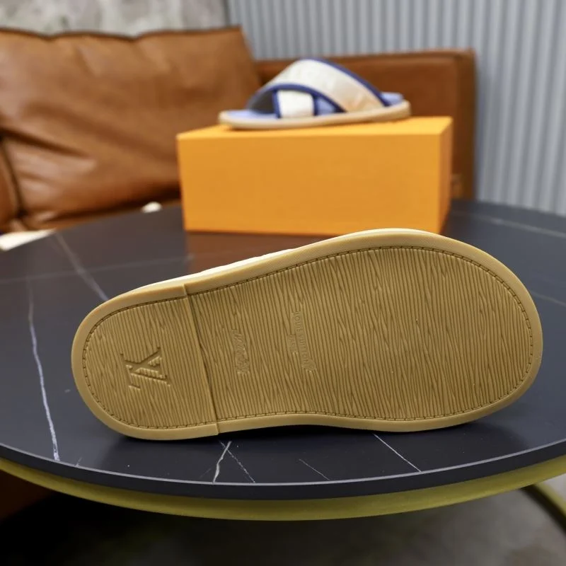 Sleek Louis Vuitton Slippers 30701