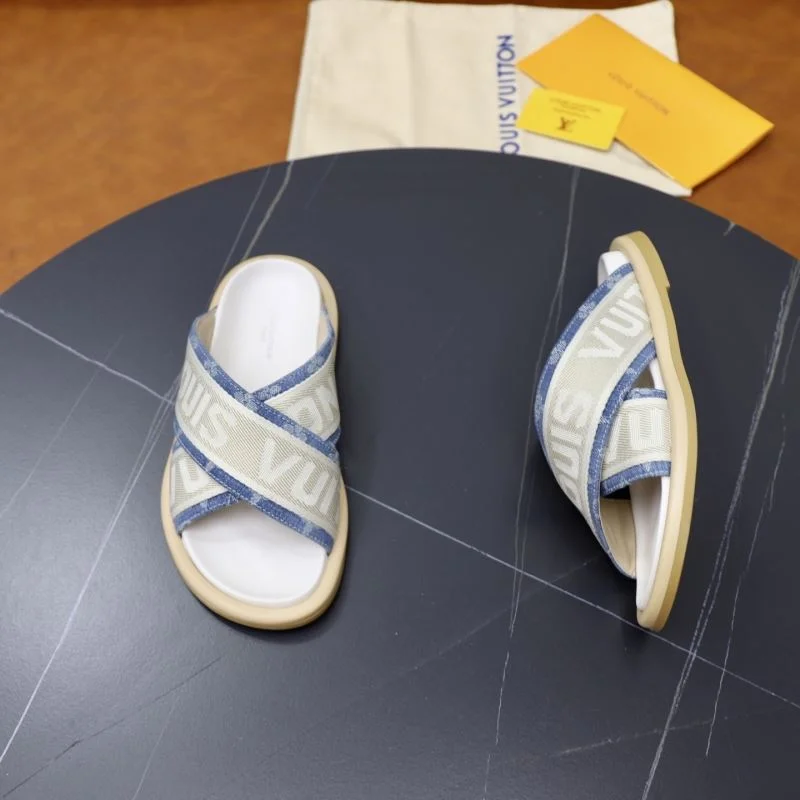 WellDesigned Louis Vuitton Slippers 30697