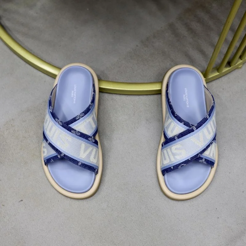 Modern Louis Vuitton Slippers 30693