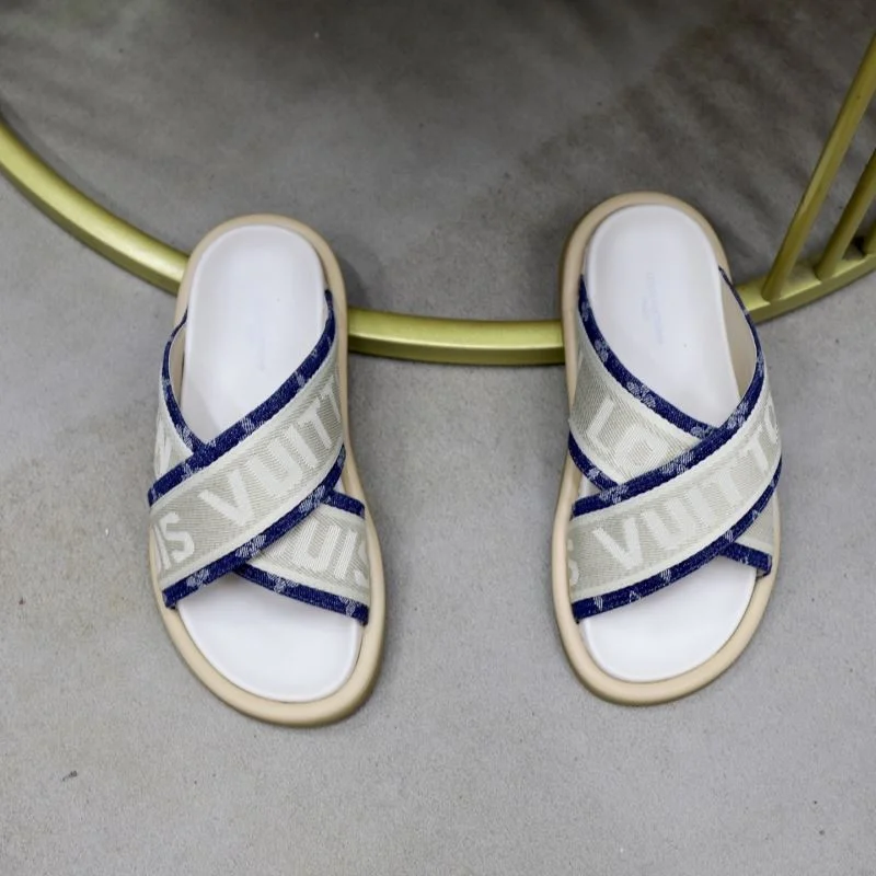AllSeason Louis Vuitton Slippers 30692