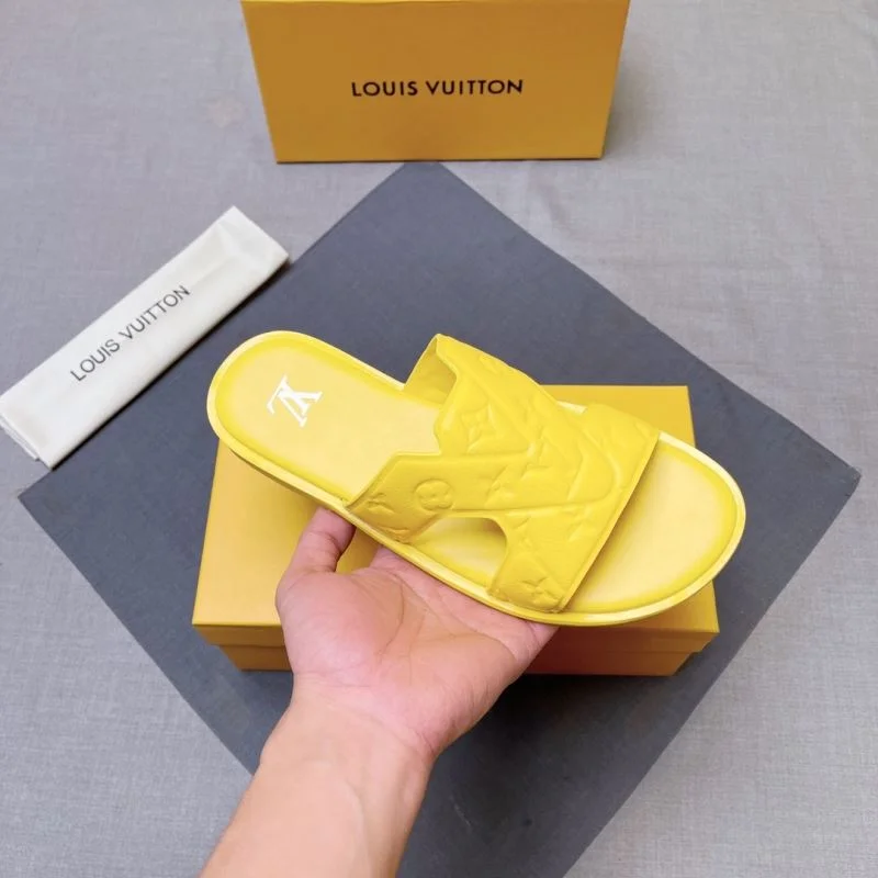EyeCatching Louis Vuitton Slippers 30665