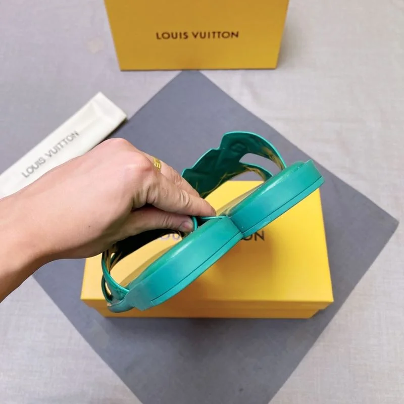 Louis Vuitton Slippers Youthful 30670