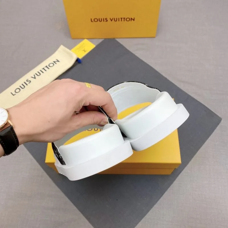 Comfortable Louis Vuitton Slippers 30680