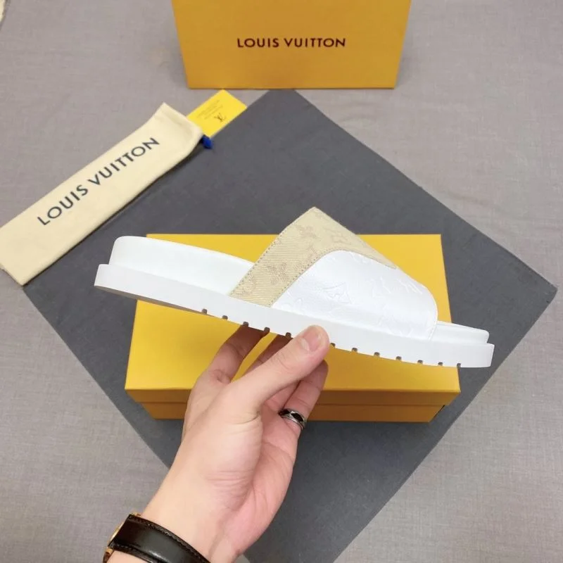 Louis Vuitton Slippers Sleek 30678