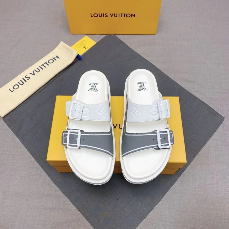 ModernLook Louis Vuitton Slippers 30674