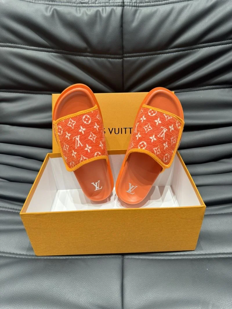 Colorful Louis Vuitton Slippers 30659