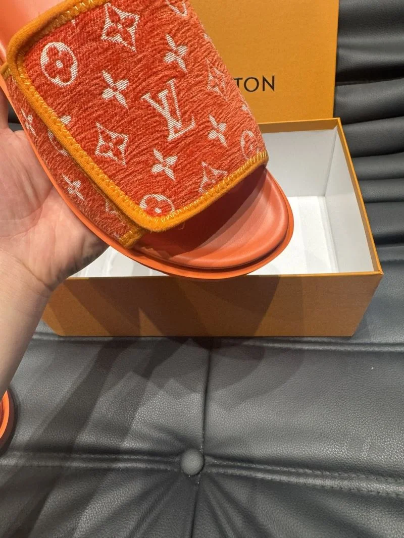 Colorful Louis Vuitton Slippers 30659