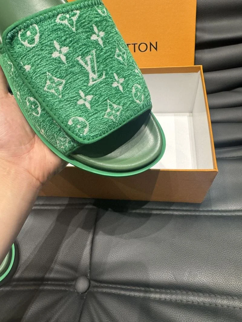 AllSeason Louis Vuitton Slippers 30671