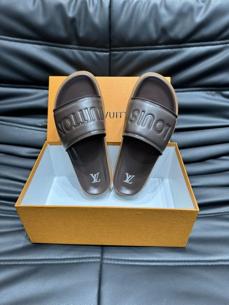 MultiPurpose Louis Vuitton Slippers 30654