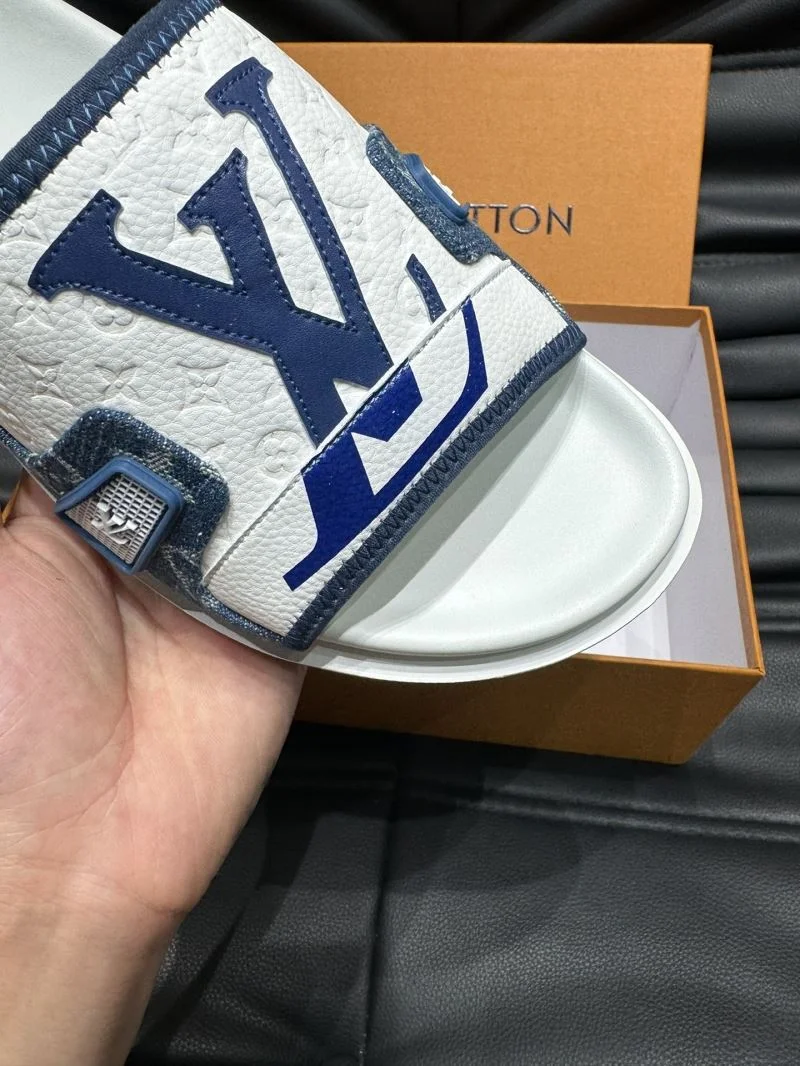 Louis Vuitton Slippers Sporty 30622