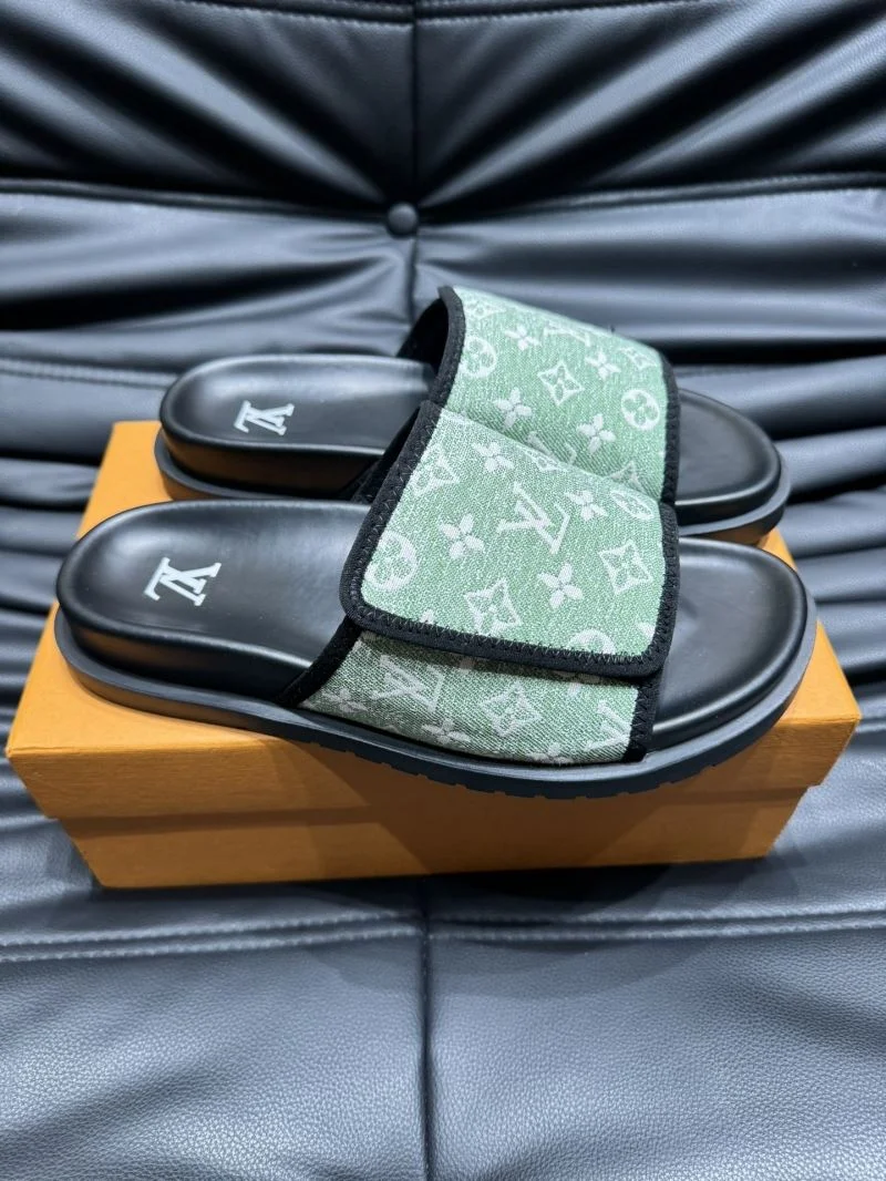 Thermal Louis Vuitton Slippers 30635