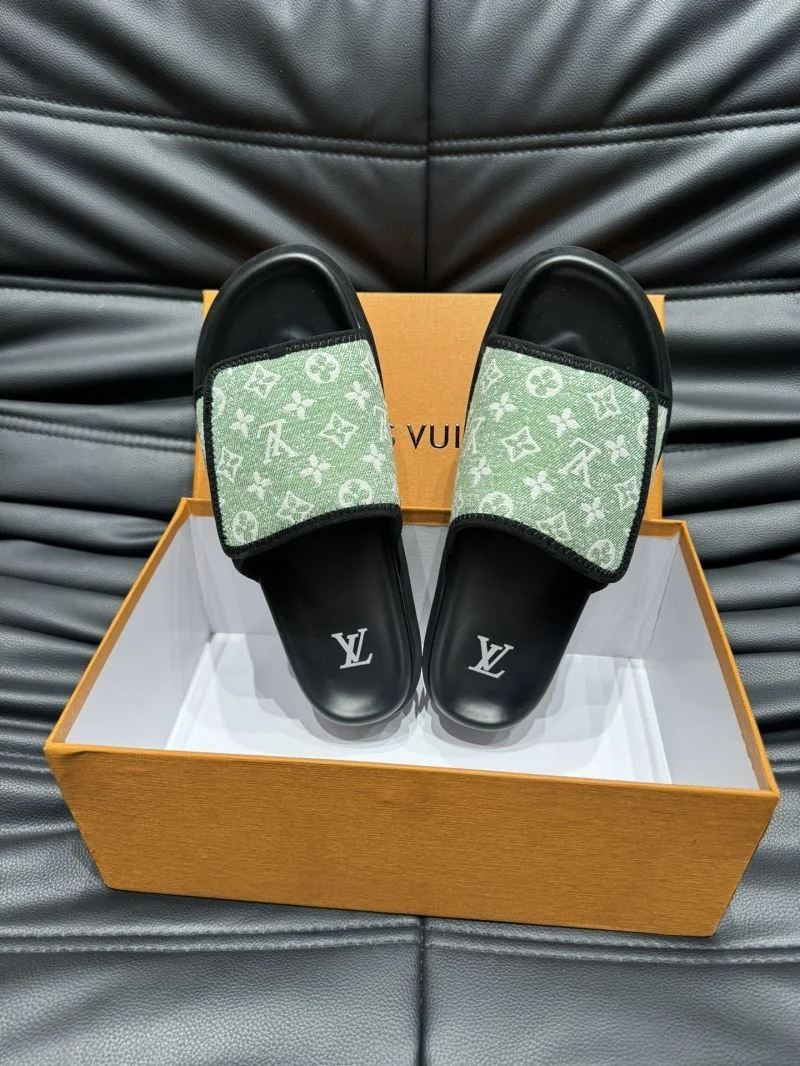 Thermal Louis Vuitton Slippers 30635