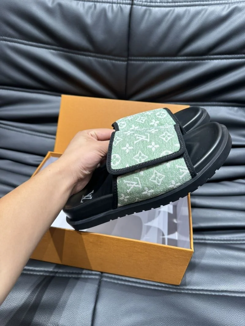 Thermal Louis Vuitton Slippers 30635