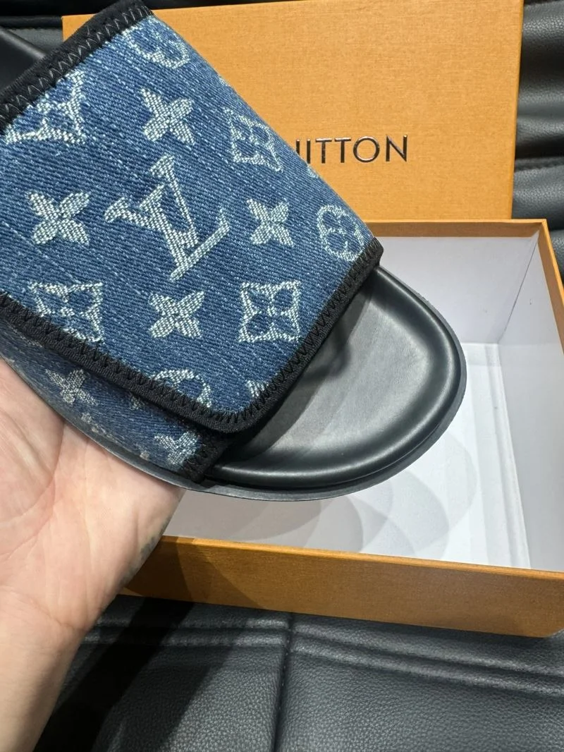 Durable Louis Vuitton Slippers 30636