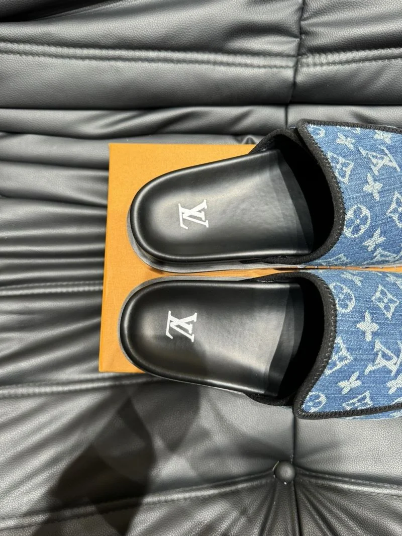 Durable Louis Vuitton Slippers 30636